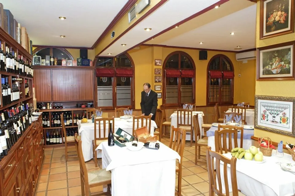 Restaurante Los Arcos de Rueda restaurant in Torrijos