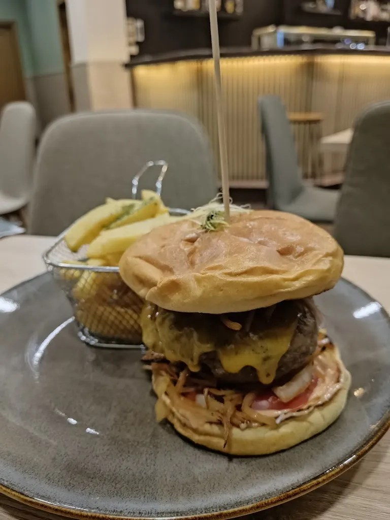 Joaquin Magarzo sturm_La Areka_Torrijos_review