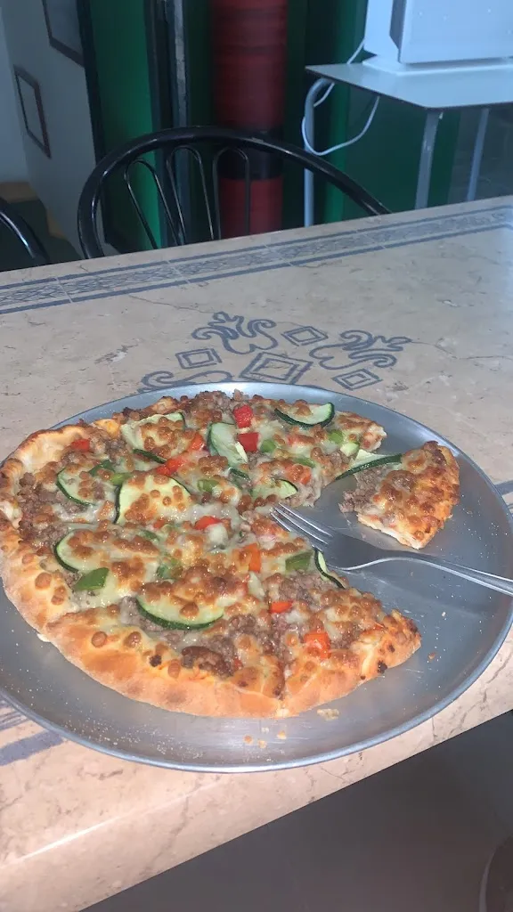 Pizzería T'orri_Torrijos_slider_image_3