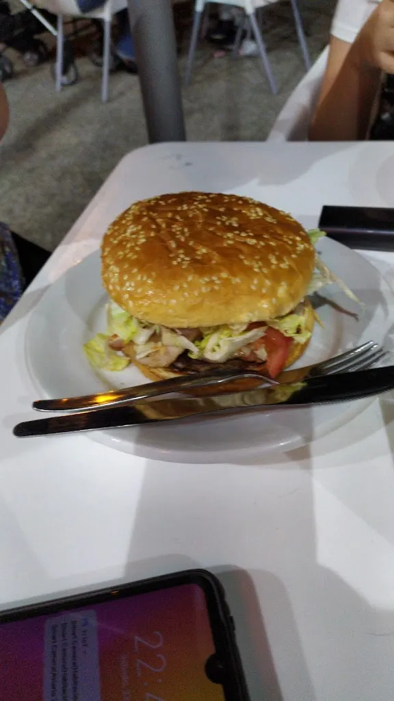 Enrique Benito_La Cerveceria_Viso de San Juan El_review