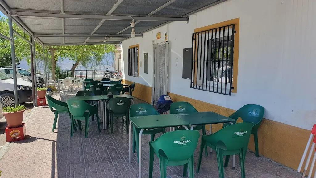 Darwader_Bar Restaurante Las Piscinas_Somontín_review