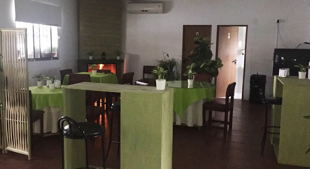 Bar Restaurante Las Piscinas_Somontín_slider_image_1