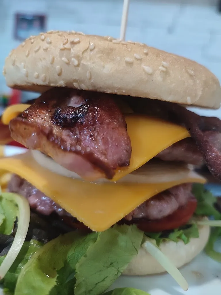 Menu_Bar Vicente_Yunclillos_image_8