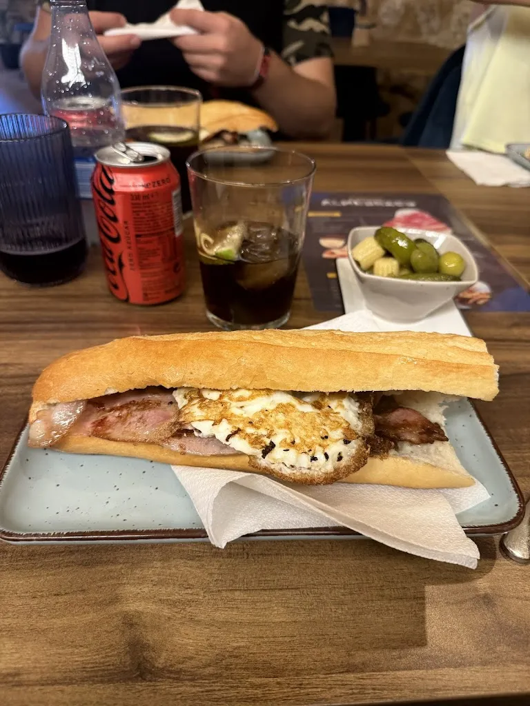 Jose Andres Lopez (Vts)_Restaurante El Refugio de Ademuz_Ademuz_review