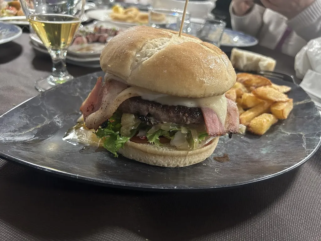 Menu_El Patio Lounge_Yeles_image_7