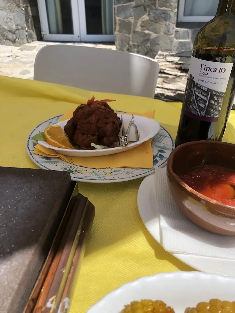 Laura O’Neill_Restaurante La Antorcha_Sierro_review