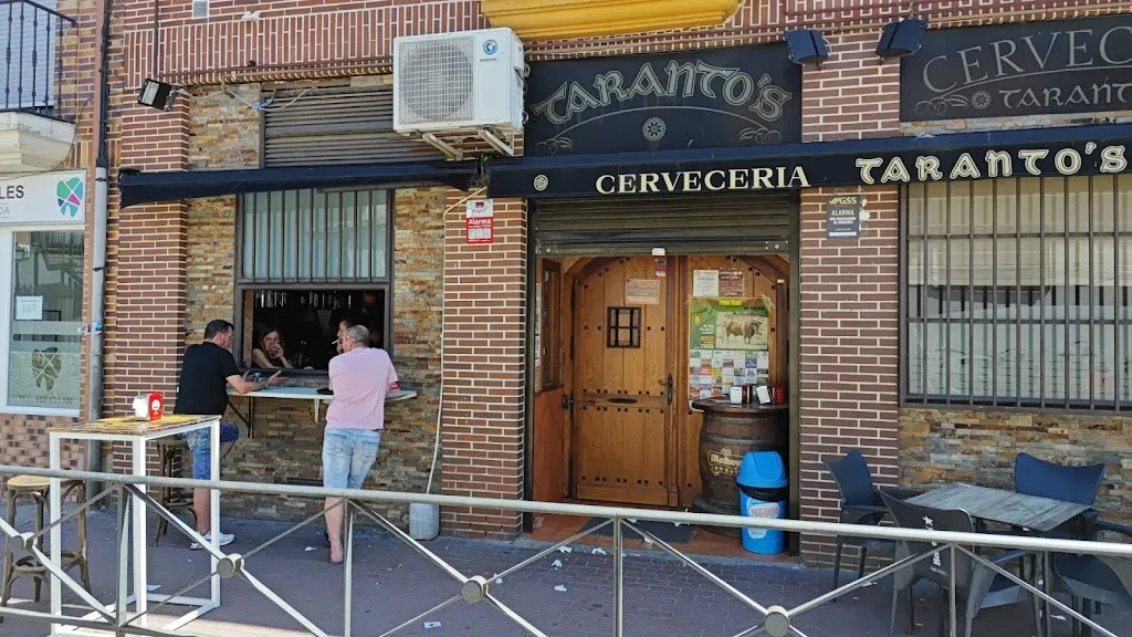 Cervecería Taranto's restaurant in Yeles