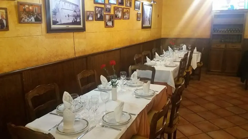 Hostal Restaurante Los Galgos restaurant in Yepes