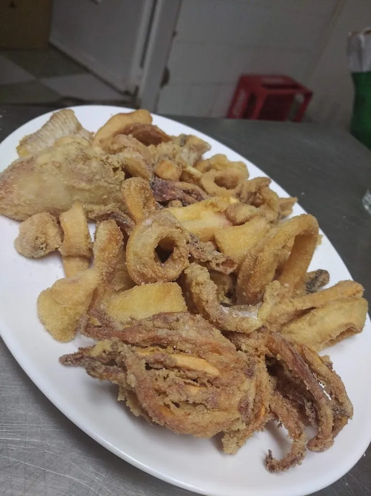 Restaurant- Bar Pedro y Mari Restaurante con Menu_Yepes_slider_image_3