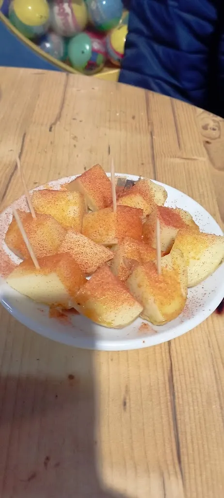 Antonio Rodrigo Guzman_Bar Los Palmeros|Hnos.Valenciano_Yepes_review