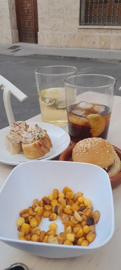 Menu_Bar Sol_Yepes_image_2