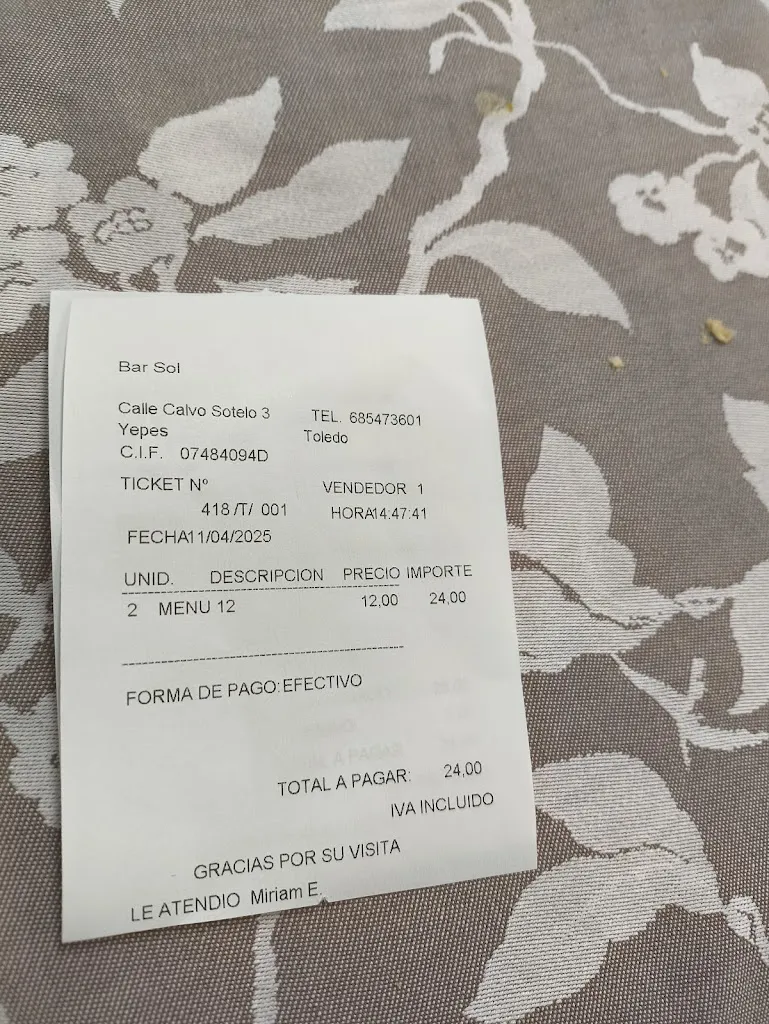 Fernando Villalonga_Bar Sol_Yepes_review