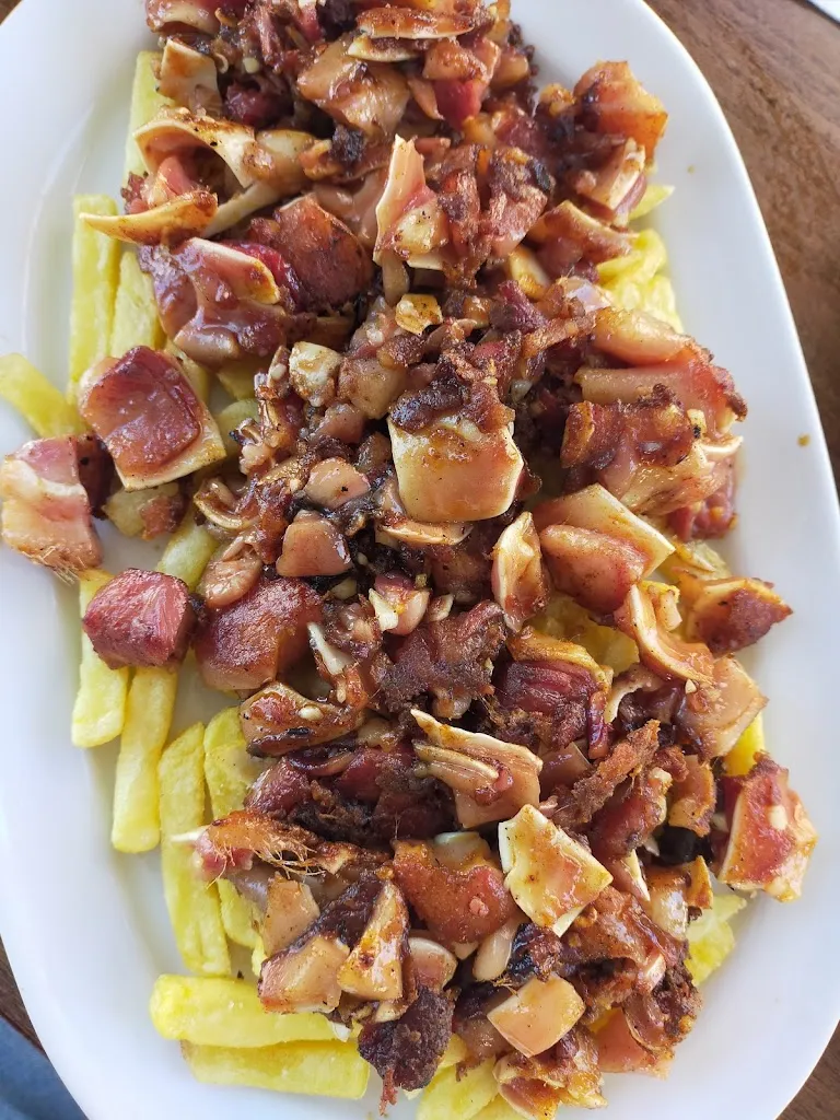 Ismael_Cafe Bar Mantecas_Yepes_review