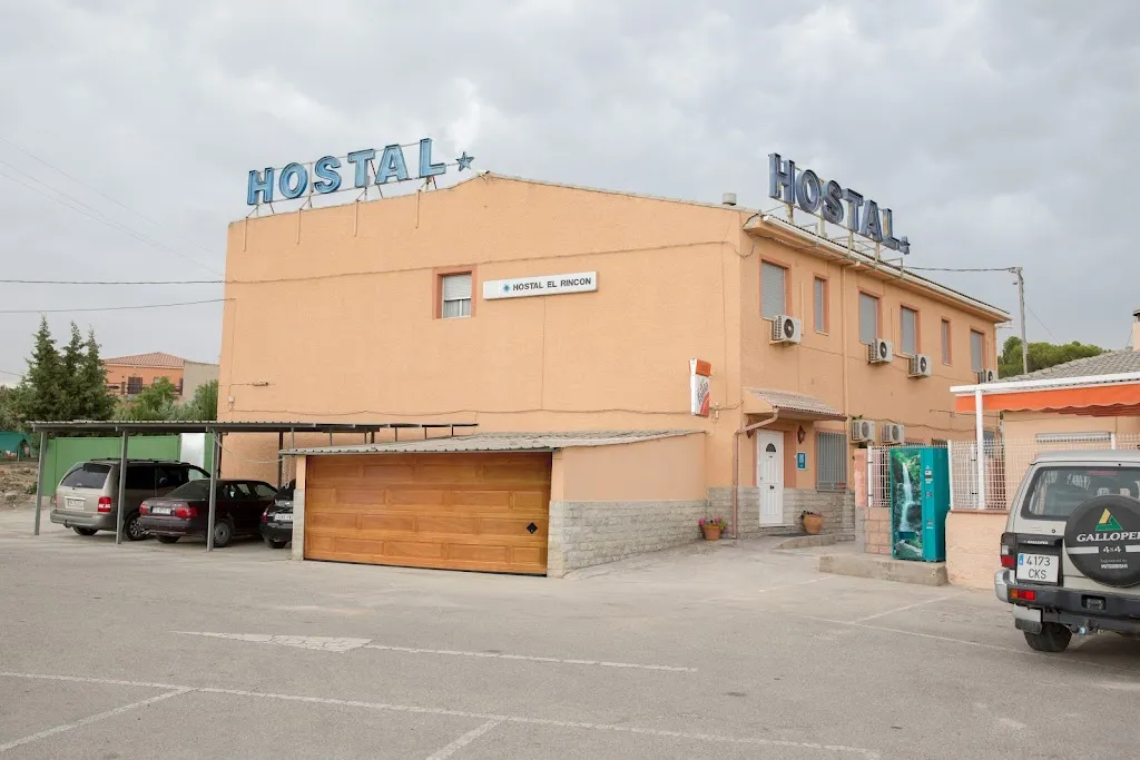 Hostal Restaurante El Rincón Casa Marcos_Yepes_slider_image_1