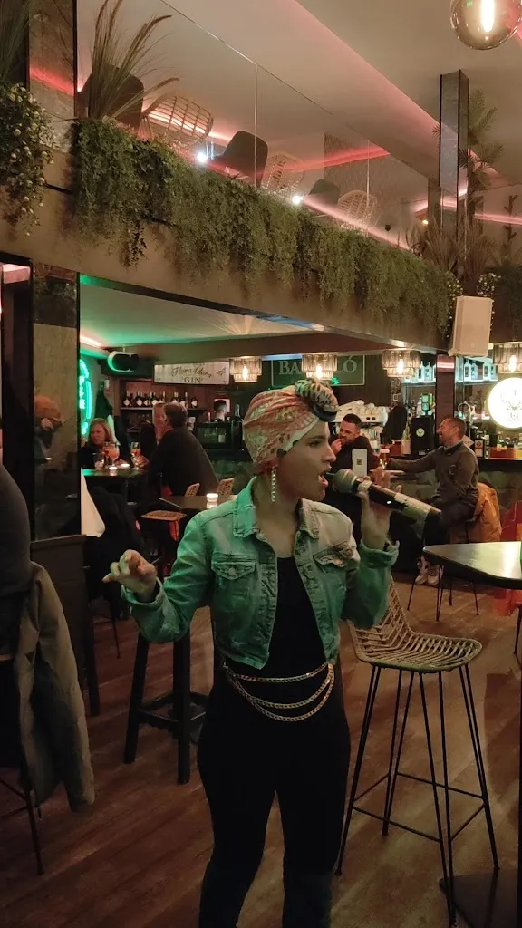 Shaka Restaurante APRÉS SKI_Sierro_slider_image_2