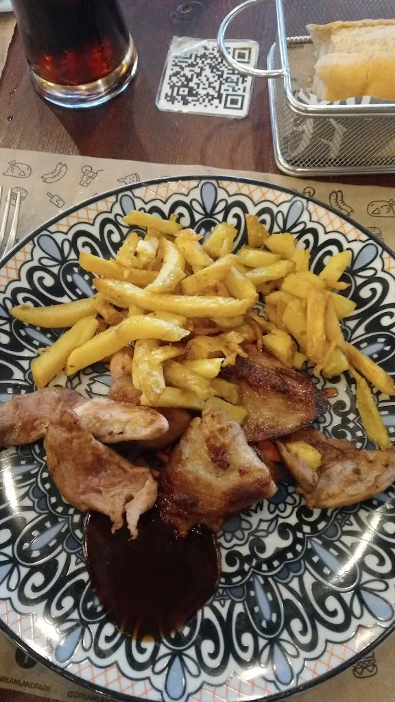 Menu_DREAM FOOD RESTAURANTE_Yuncler_image_1