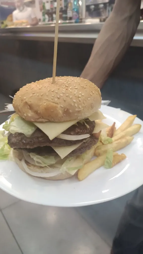 Menu_Cafetería SIGLO XXI_Yuncler_image_5