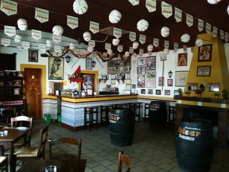 Bar Rincón del Carmen_Yuncler_slider_image_1