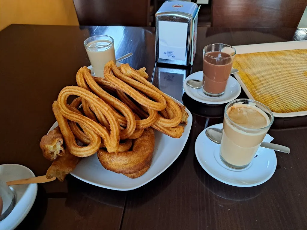 Churreria La Oficina Cafeteria_Yébenes Los_slider_image_2