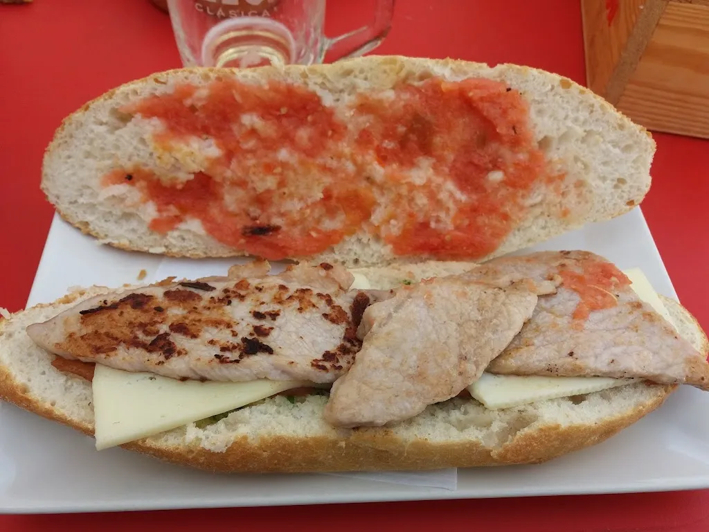 Bar la Plaça_Agullent_slider_image_2