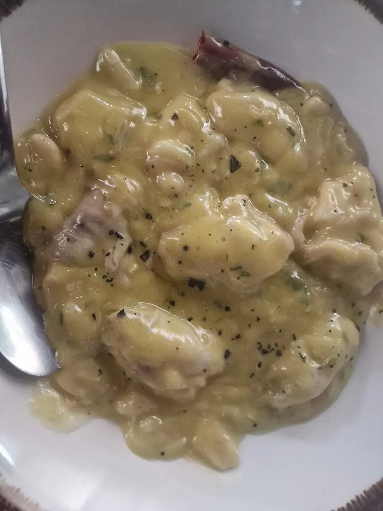 Tania Sanz Pellicer_Restaurante Gabana Cuina Mediterrània_Adzaneta_review