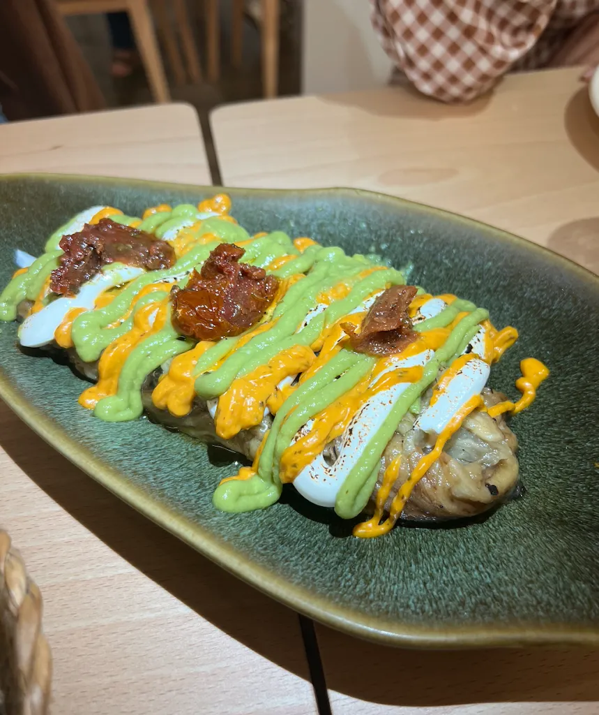 Sandra Mompó Vidal_Lambic_Aielo de Malferit_review