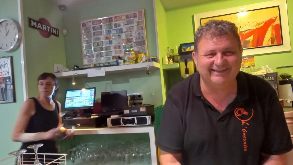 Efecto UnderGroud HipHop_Cafeteria L'encontre_Aielo de Malferit_review