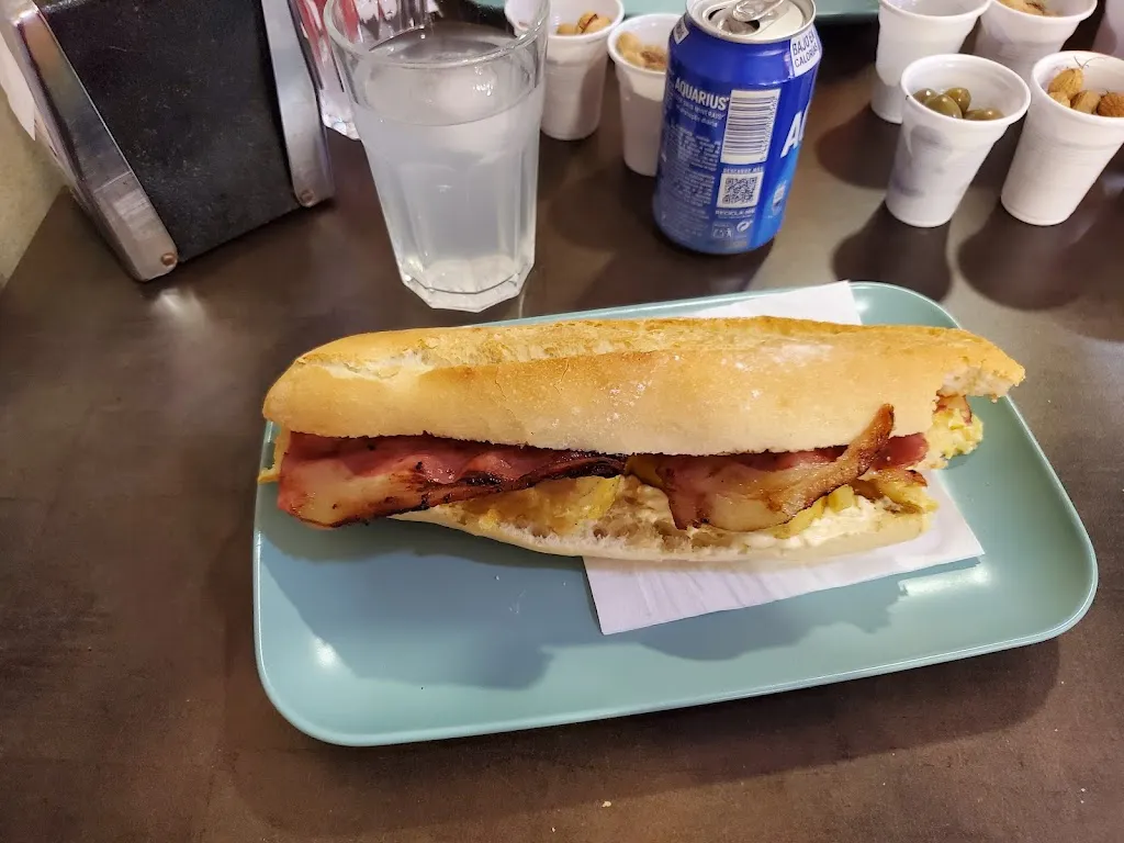 Andres M_Bar Restaurante Centro_Albalat dels Sorells_review