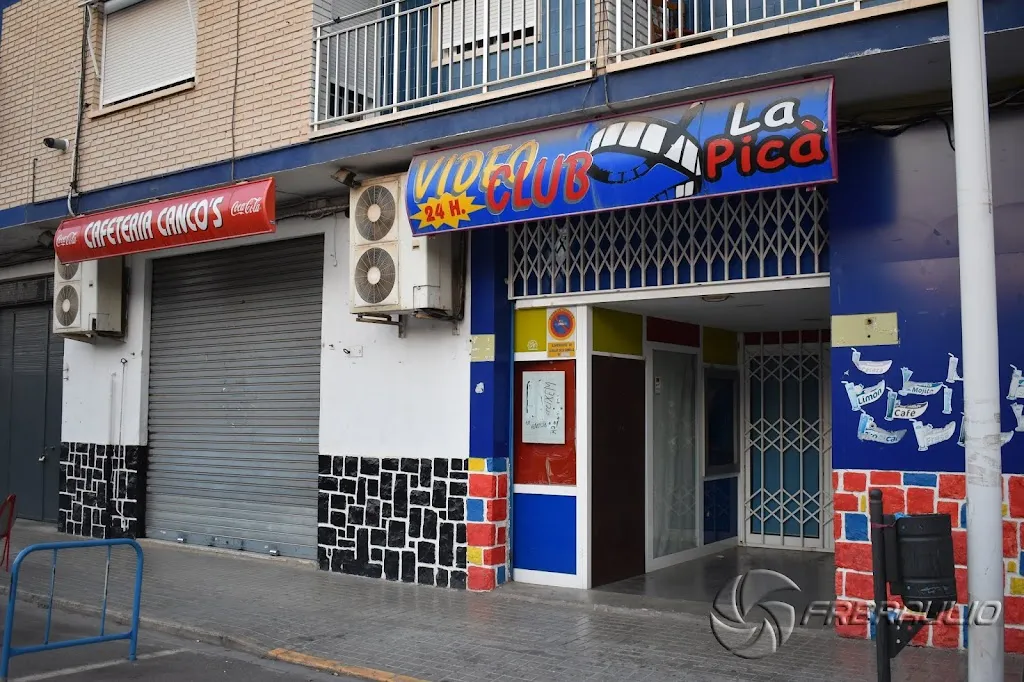 Cafeteria Canco's restaurant in Albalat dels Sorells