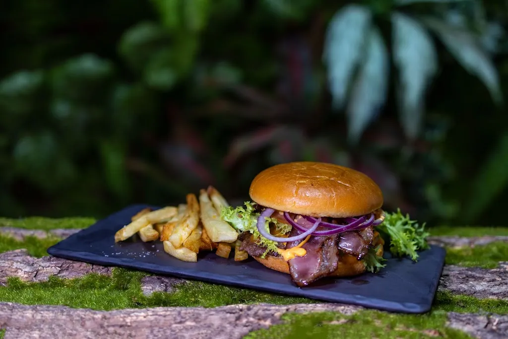 El Bvrgueso Restaurante_Alaquàs_slider_image_3