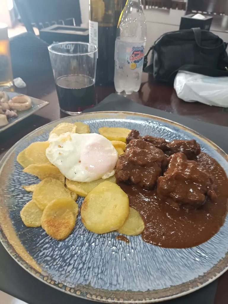 Loli Camps_ROBYCAÑAS_Alaquàs_review