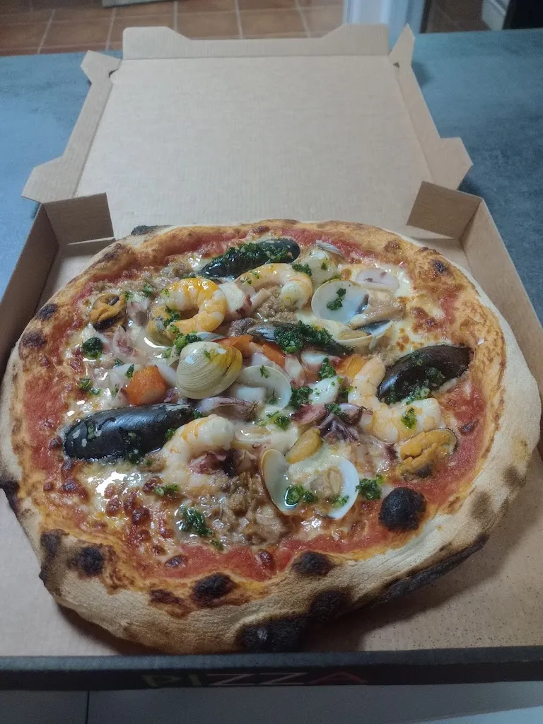 La pizzería restaurant in Alborache