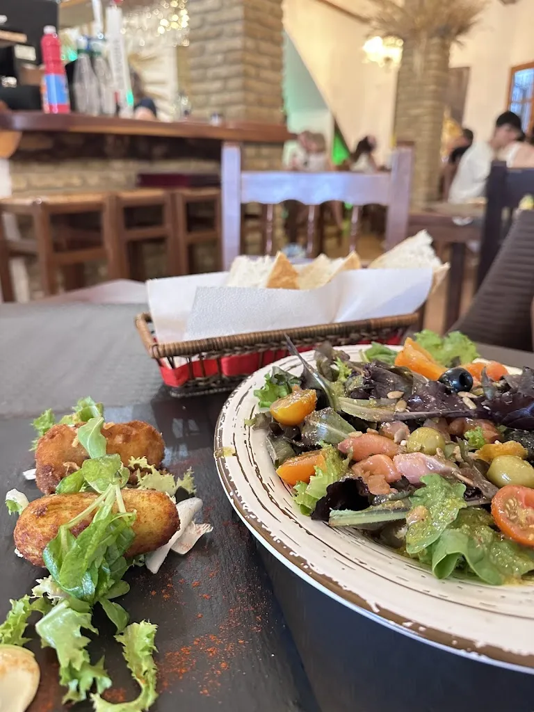 Karishma Manwani_Bodegueta La Posadica_Alborache_review