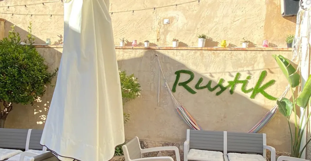 Restaurante RustiK Alborache restaurant in Alborache