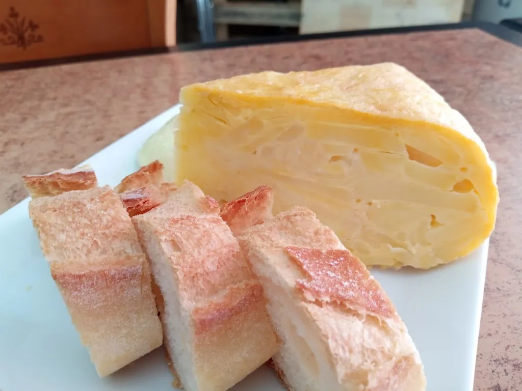 Juan RG_Local Parada_Albal_review