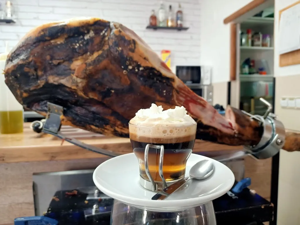 José Galdón_Tasca L'horta Sud_Albal_review