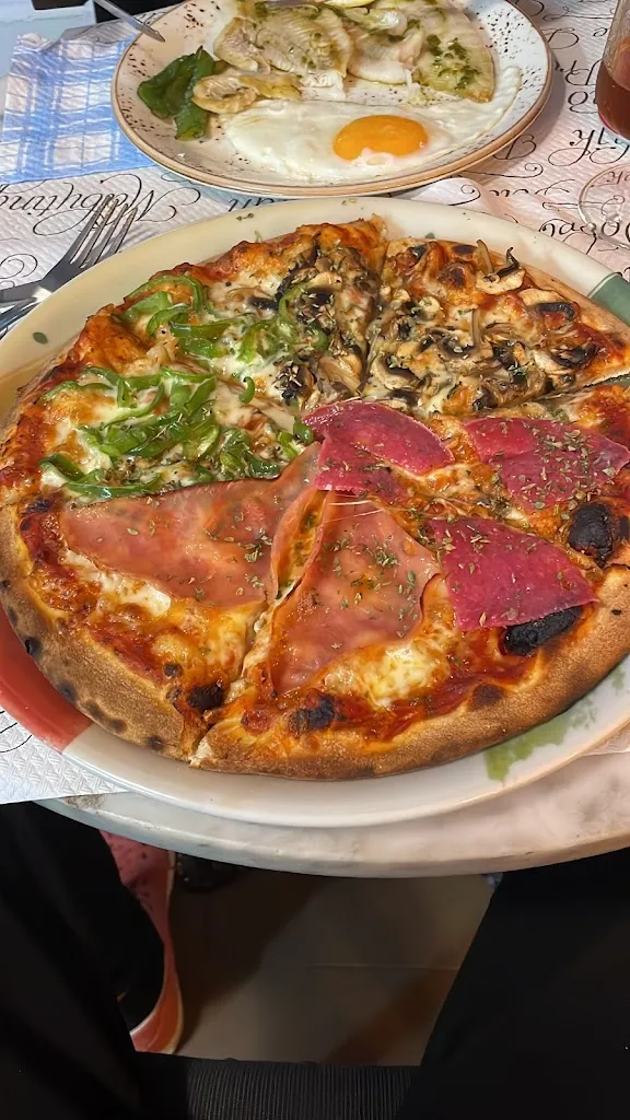 Manuel medina alcaide_Pizzeria Les corts_Albal_review