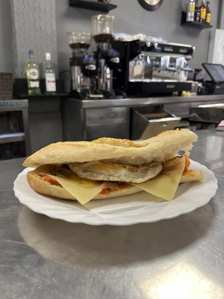 ANEM i punt restaurant in Albal