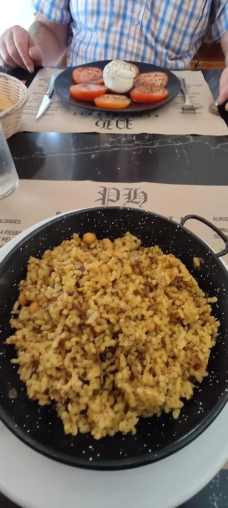 Christine Walden_Restaurant Puerta de Hierro SL_Albal_review