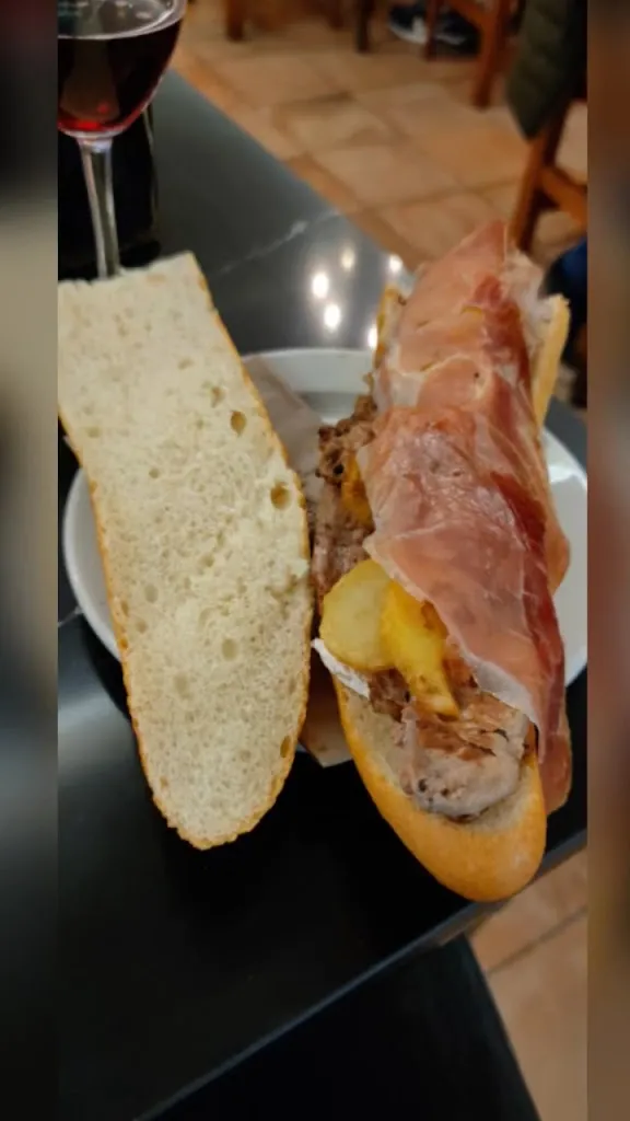 Restaurant Puerta de Hierro SL_Albal_slider_image_2