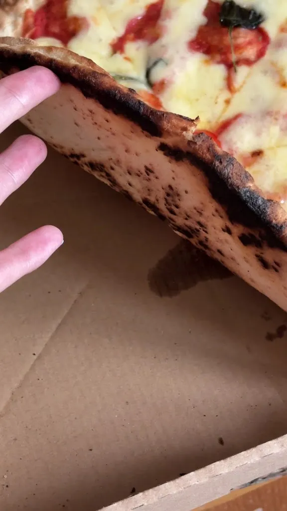 Lisa McIntyre_Di Pomodoro Rosso_Albuixech_review