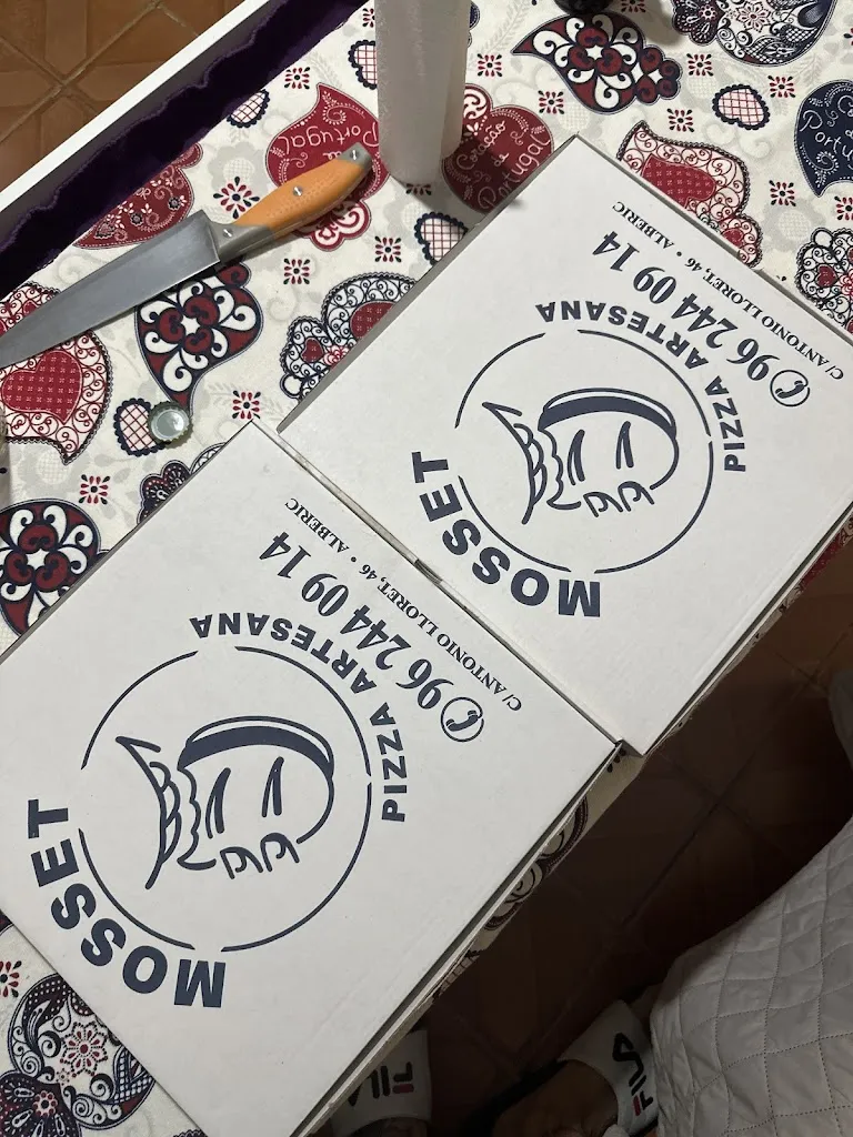 Victor Rivas_Mosset_Alberic_review