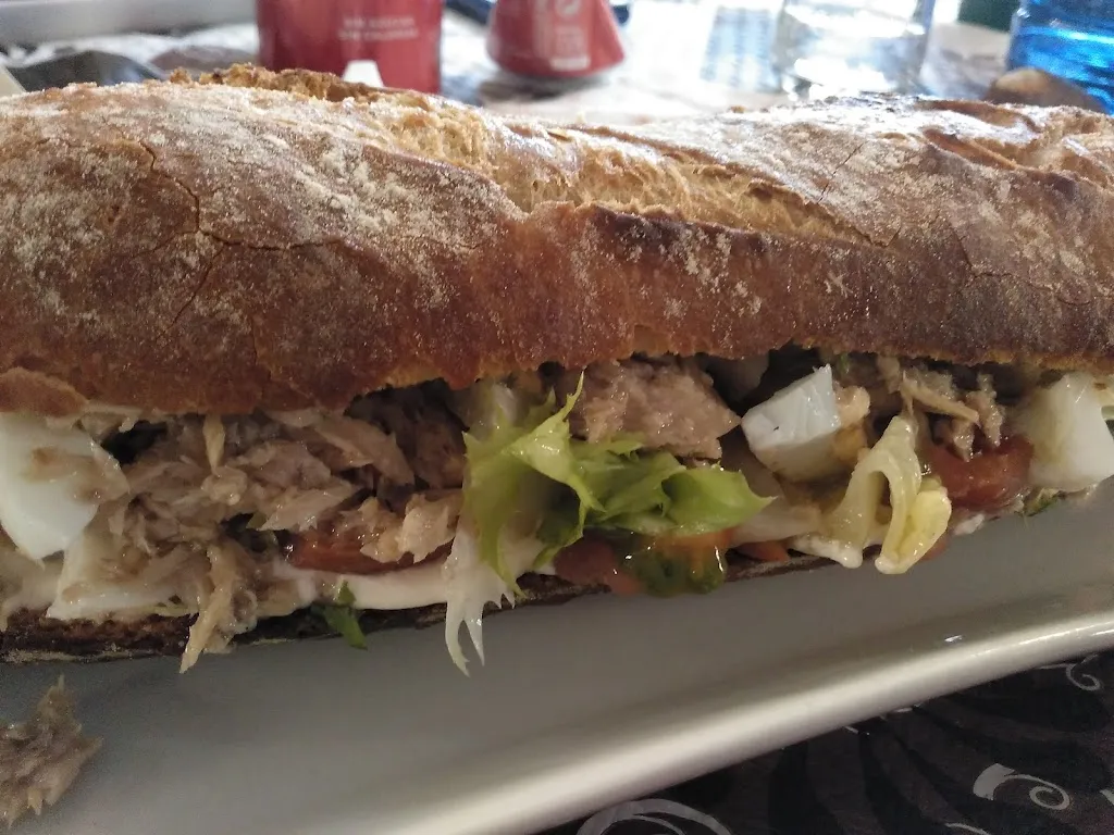 Al Mu_M’Oasis Bar-Restaurant_Alberic_review