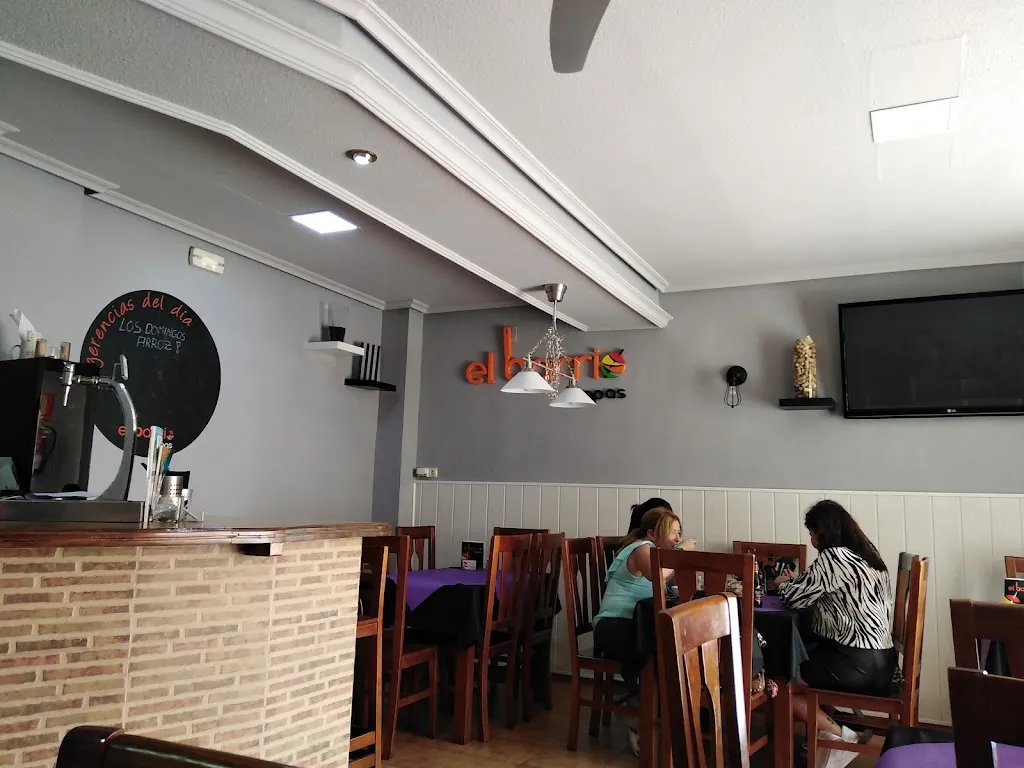 The Heirophant_Bar El Barrio.tapas_Olula del Río_review