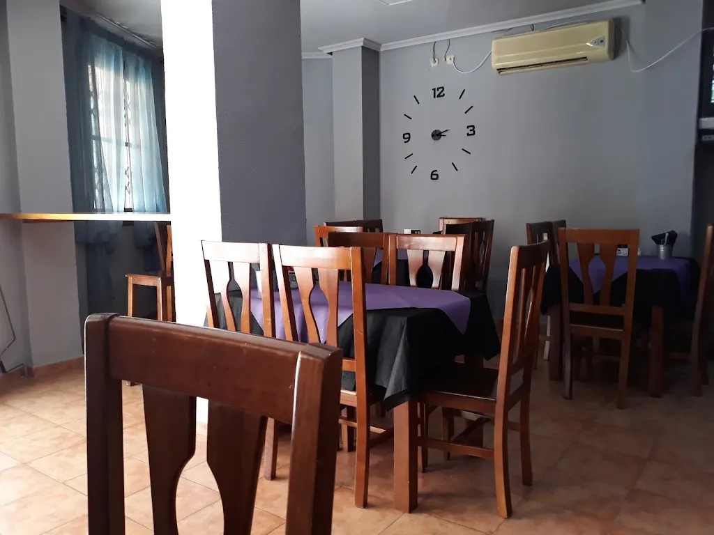 Bar El Barrio.tapas restaurant in Olula del Río