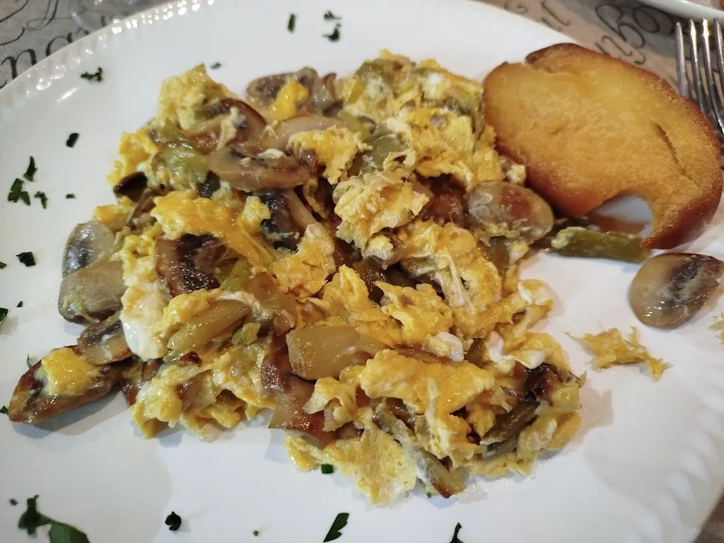 Amanda Gonzalez_Portocale_Yuncos_review