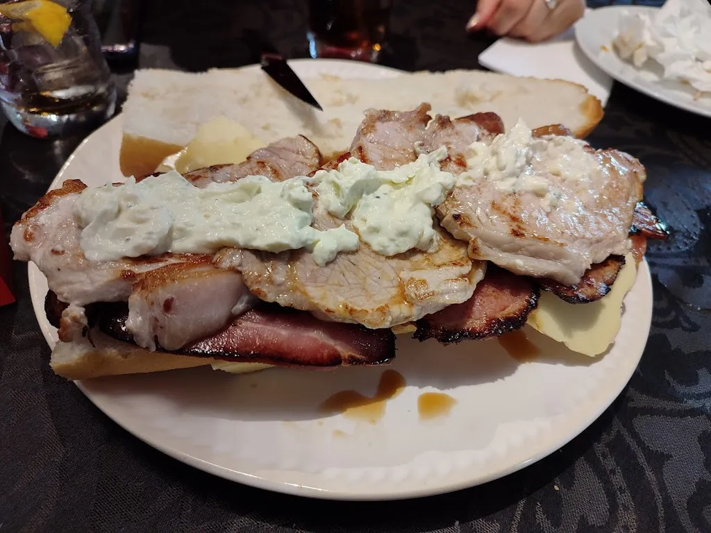 luuis bravo_Portocale_Yuncos_review