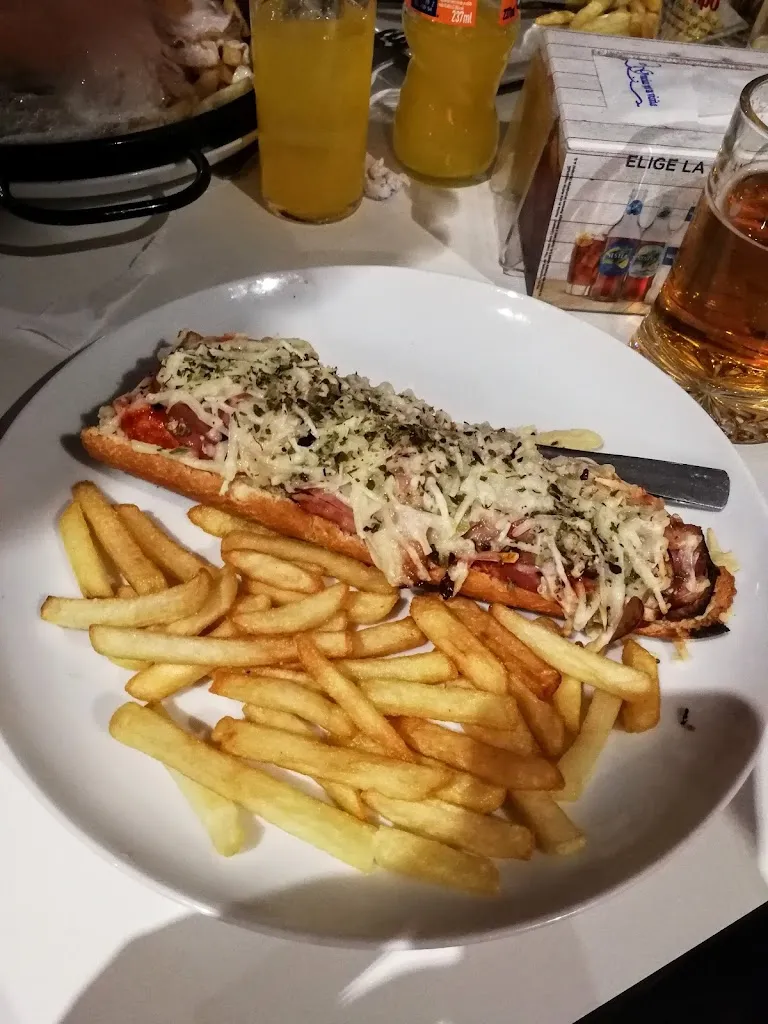 Cafetería Sonata restaurant in Yuncos