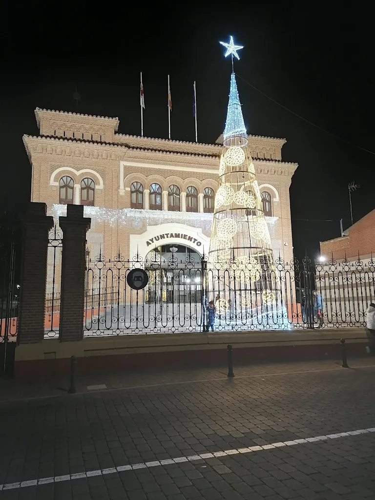 Asador De Pollos Ramon_Yuncos_slider_image_2