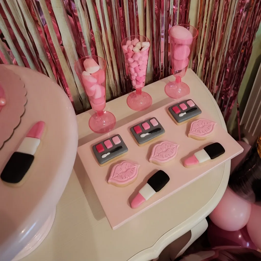 Bubbles and Glitter_Yuncos_slider_image_3